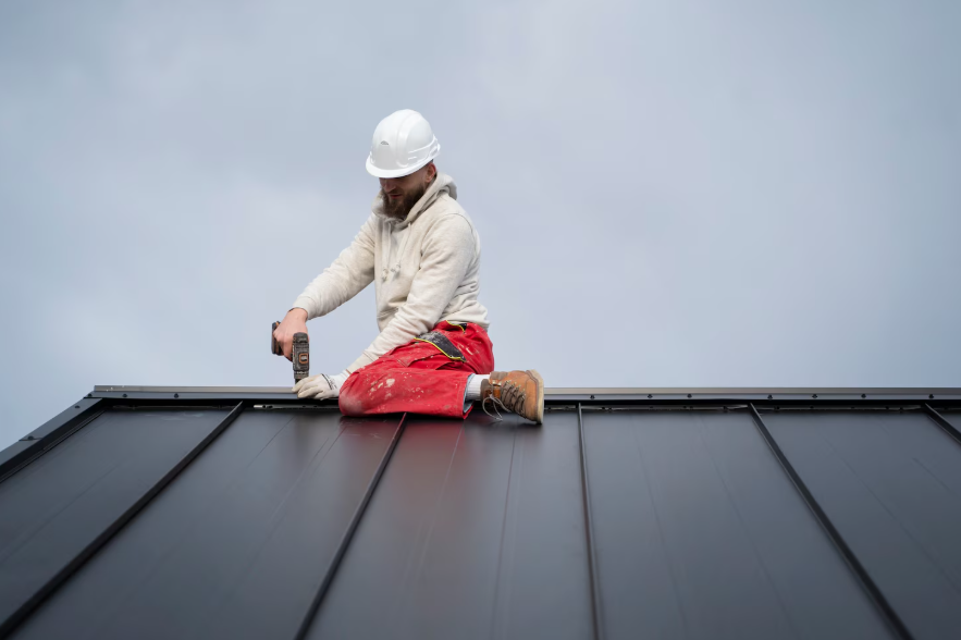 การดูแลรักษาหลังคาโรงรถ